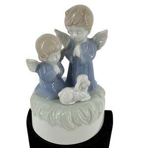 Music Box Ceramic Rotating Angels Praying & Lamb Made In Japan VTG 6"T Christmas
